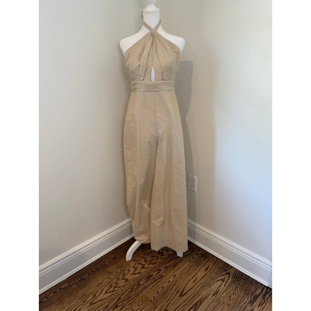 Lush Oat Wide Leg Halter Jumpsuit with Keyhole Cut-out Size S